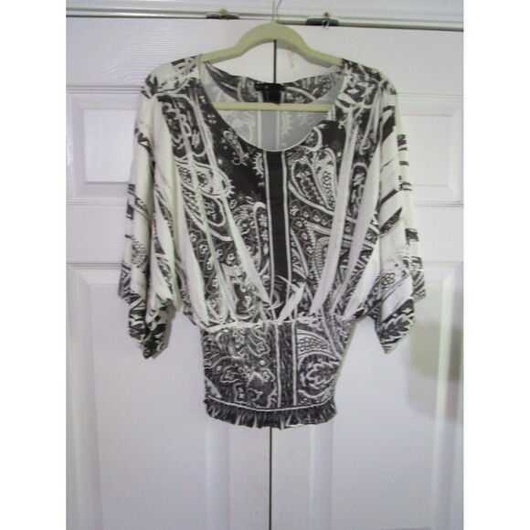 Simply Irresistible Womens Boho Blouse Size Medium Black White Smocked Waist - Picture 1 of 10